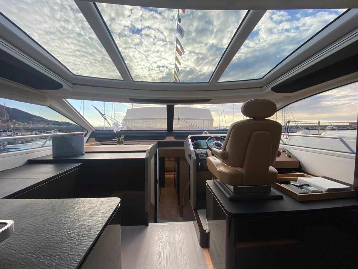 Azimut Yachts Motor Yacht 10009846 For Sale