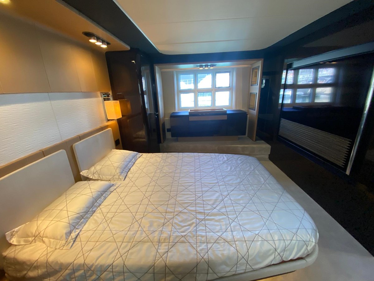 Azimut Yachts Motor Yacht 10009846 For Sale