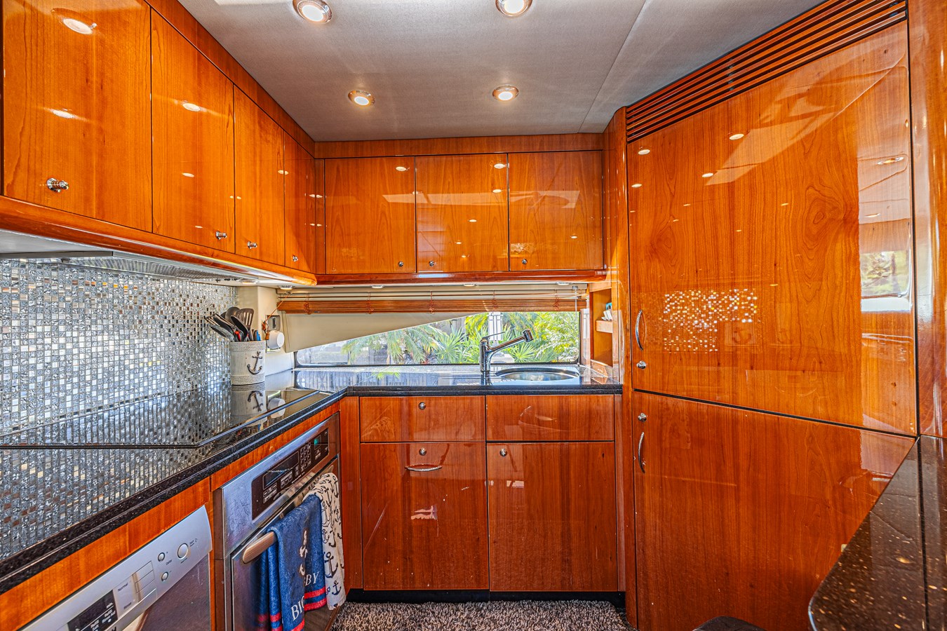 Sunseeker Motor Yacht BIG CHUBBY XL For Sale