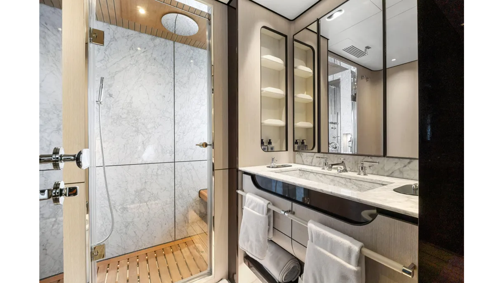Azimut Yachts Motor Yacht 2019 Azimut Grande 35 Metri For Sale