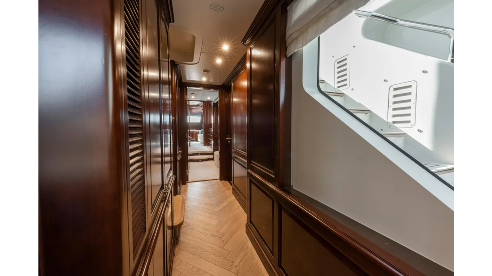 Azimut Yachts Motor Yacht 2008 Benetti classic 120 For Sale