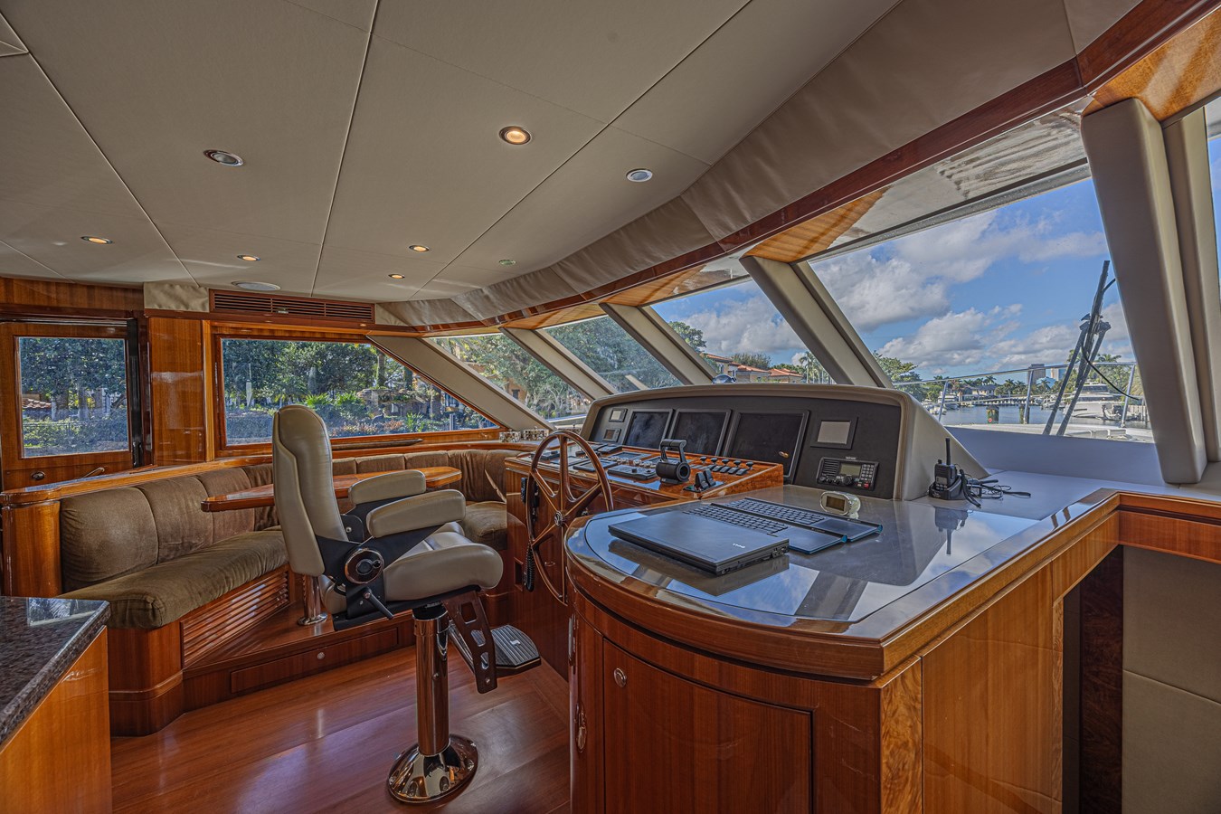 Ocean Alexander Motor Yacht Margarita For Sale