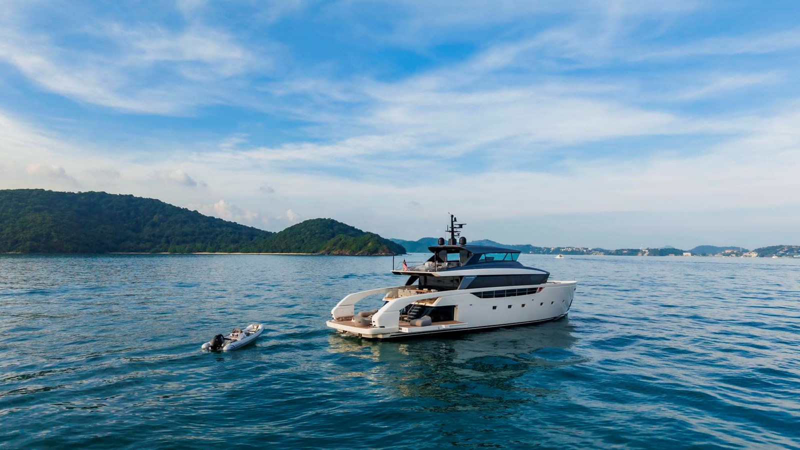 Sanlorenzo Yachts Motor Yacht Sanlorenzo SX100 For Sale