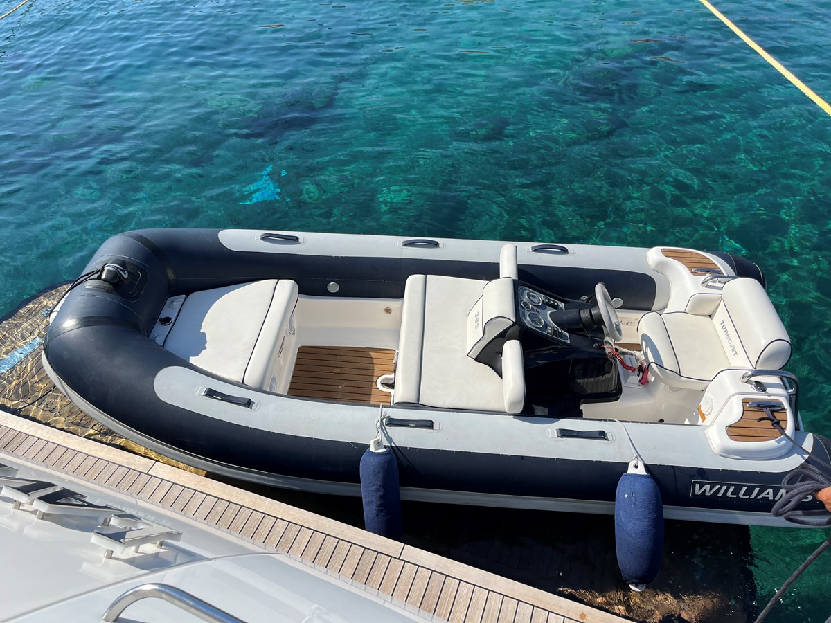 Princess Yachts Motor Yacht LAVIMAR II For Sale