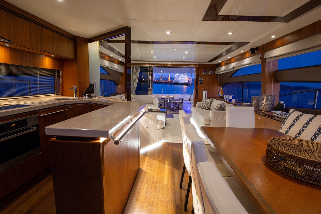 Princess Yachts Motor Yacht LAVIMAR II For Sale