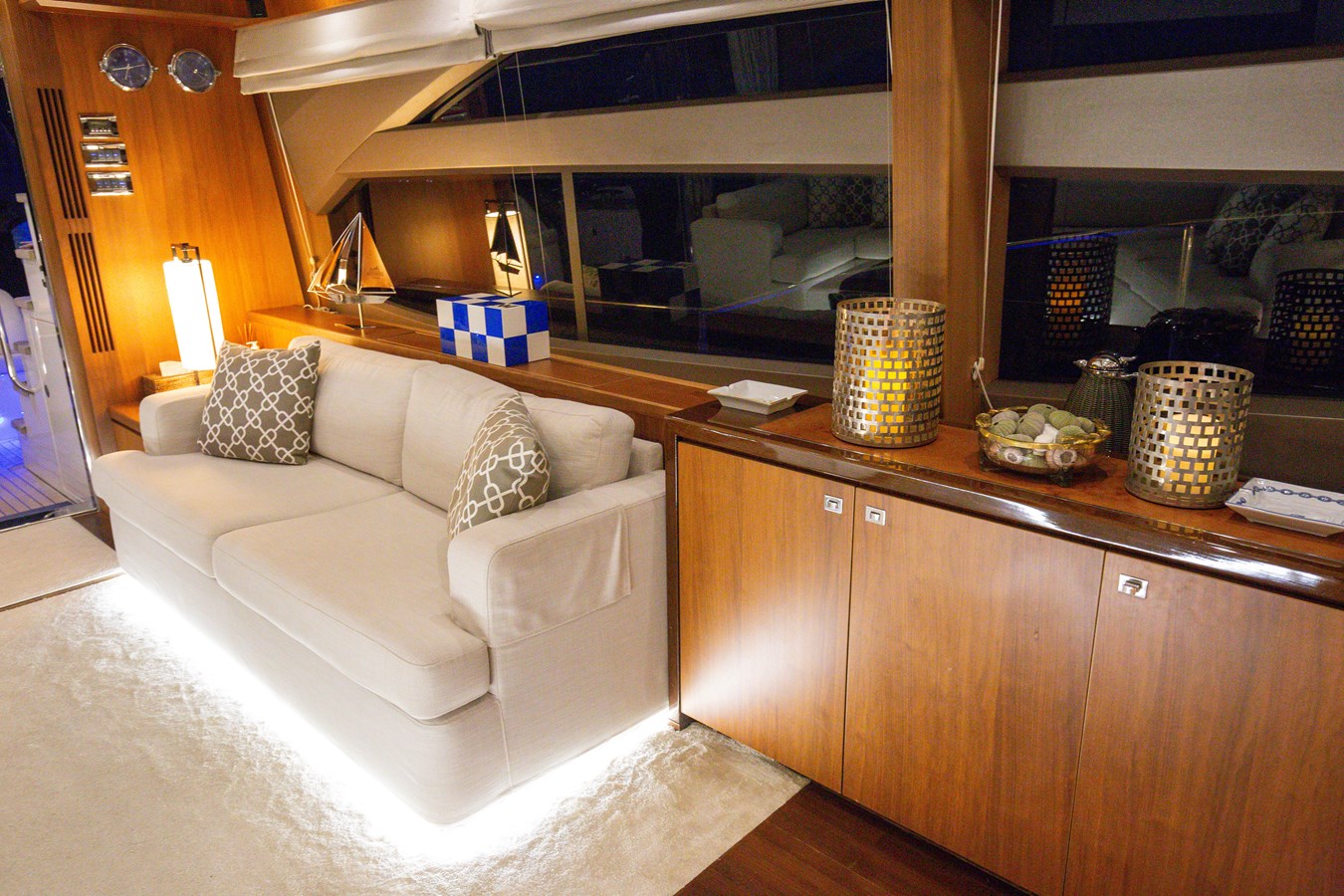 Princess Yachts Motor Yacht LAVIMAR II For Sale