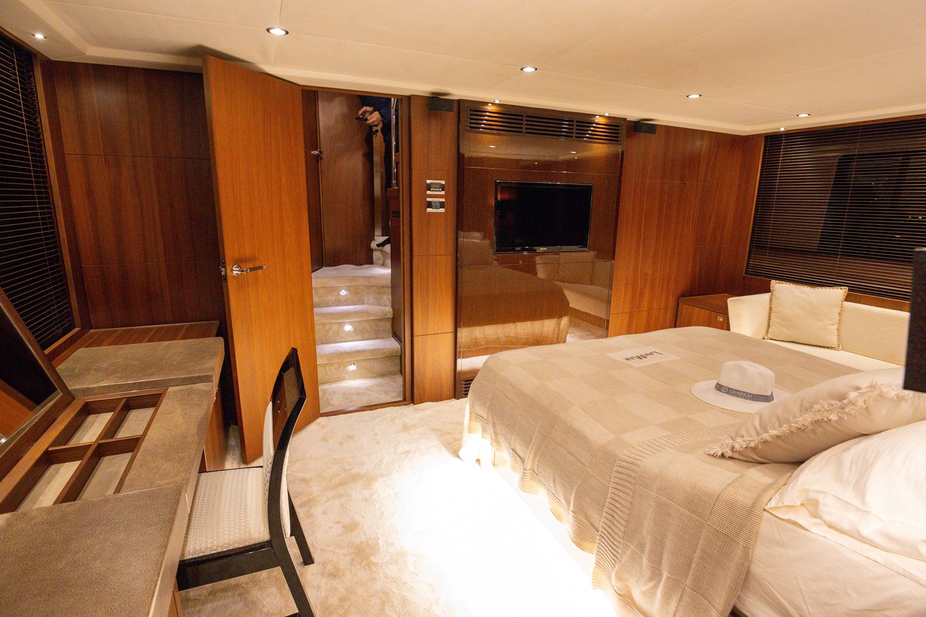 Princess Yachts Motor Yacht LAVIMAR II For Sale