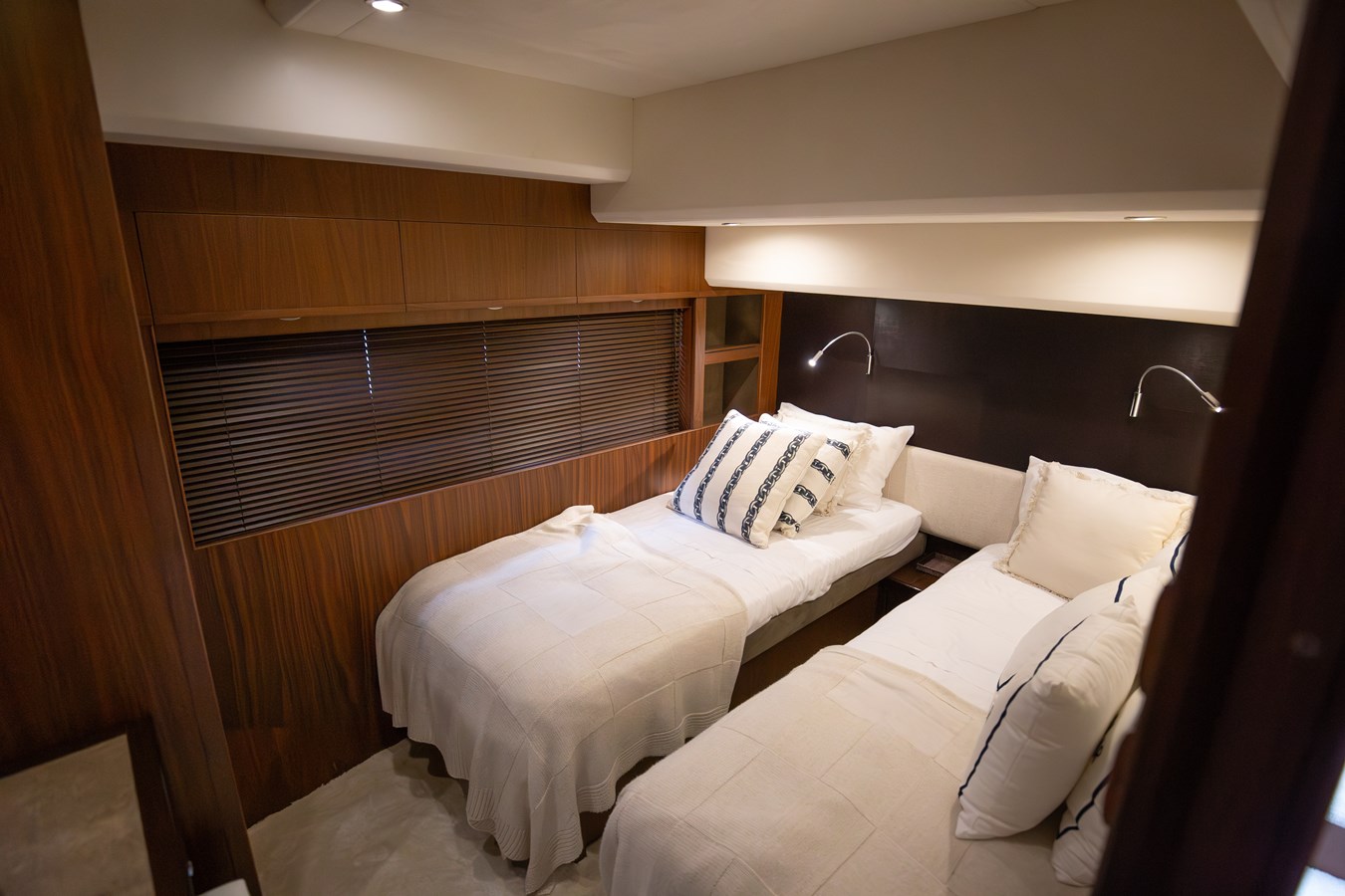 Princess Yachts Motor Yacht LAVIMAR II For Sale
