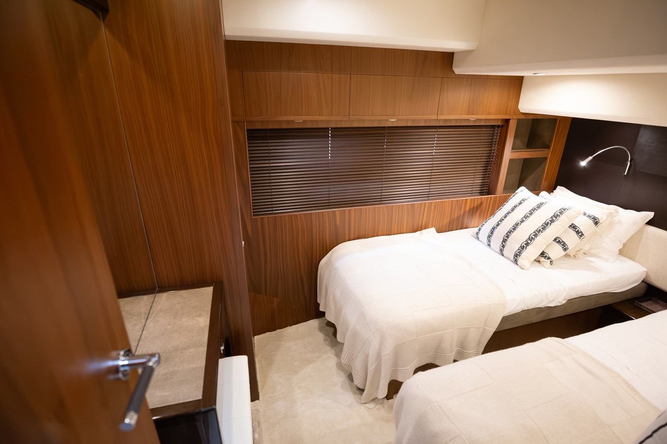 Princess Yachts Motor Yacht LAVIMAR II For Sale