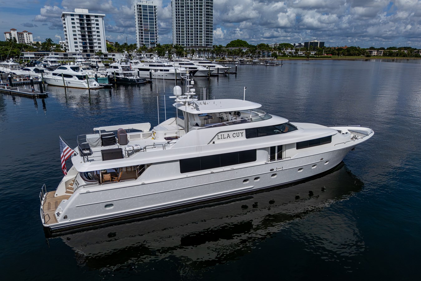 Westport Motor Yacht Lila Cuy For Sale