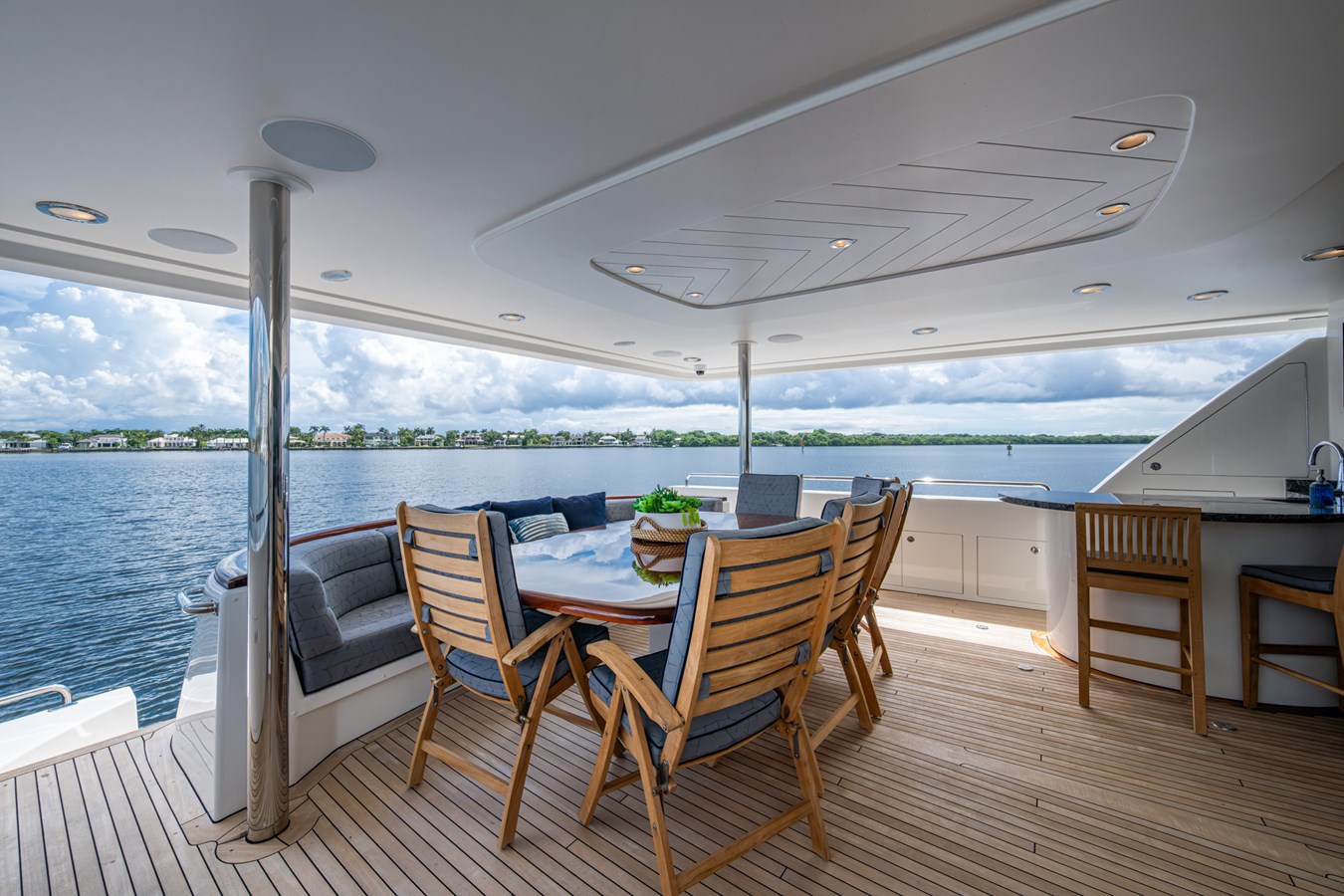 Westport Motor Yacht Lila Cuy For Sale