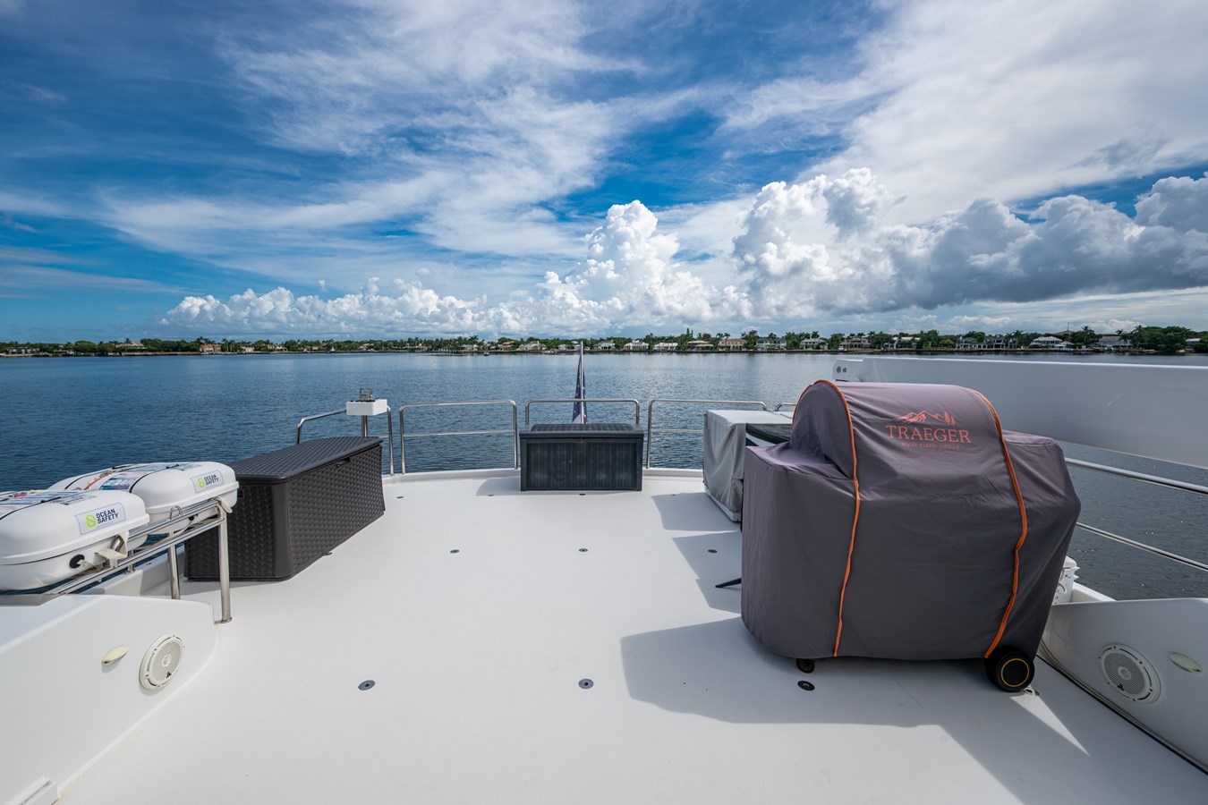 Westport Motor Yacht Lila Cuy For Sale