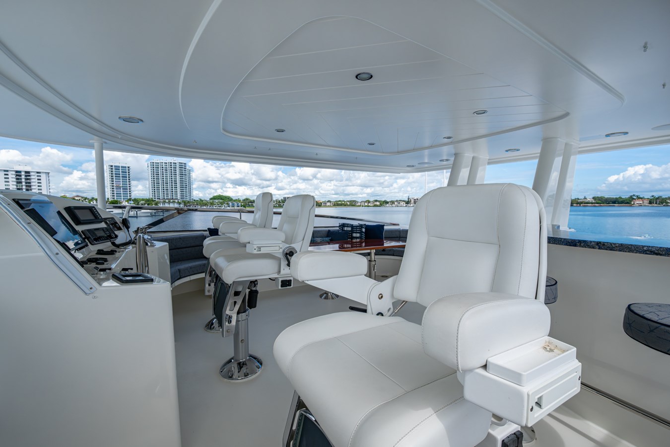 Westport Motor Yacht Lila Cuy For Sale