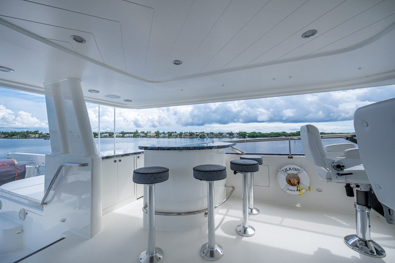 Westport Motor Yacht Lila Cuy For Sale