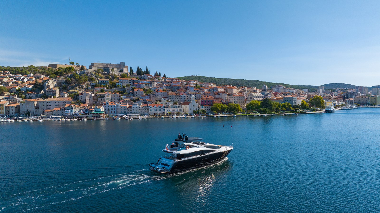 Sunseeker Motor Yacht Black Mamba For Sale