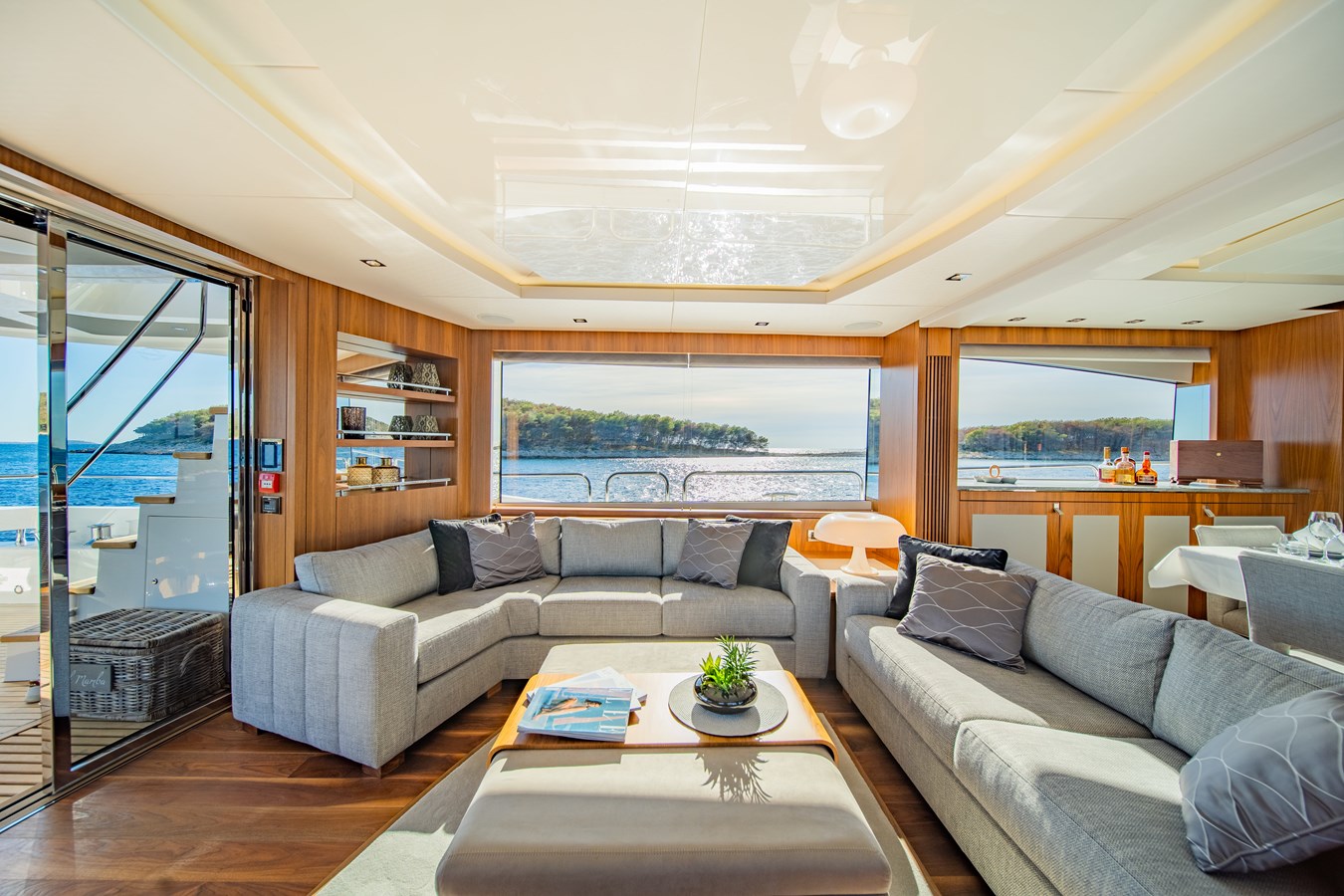 Sunseeker Motor Yacht Black Mamba For Sale
