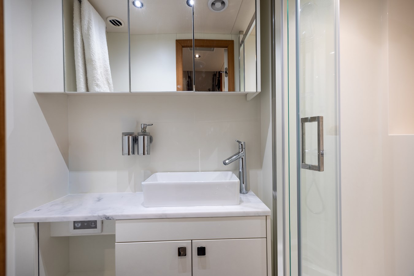 Sunseeker Motor Yacht HIDEOUT For Sale