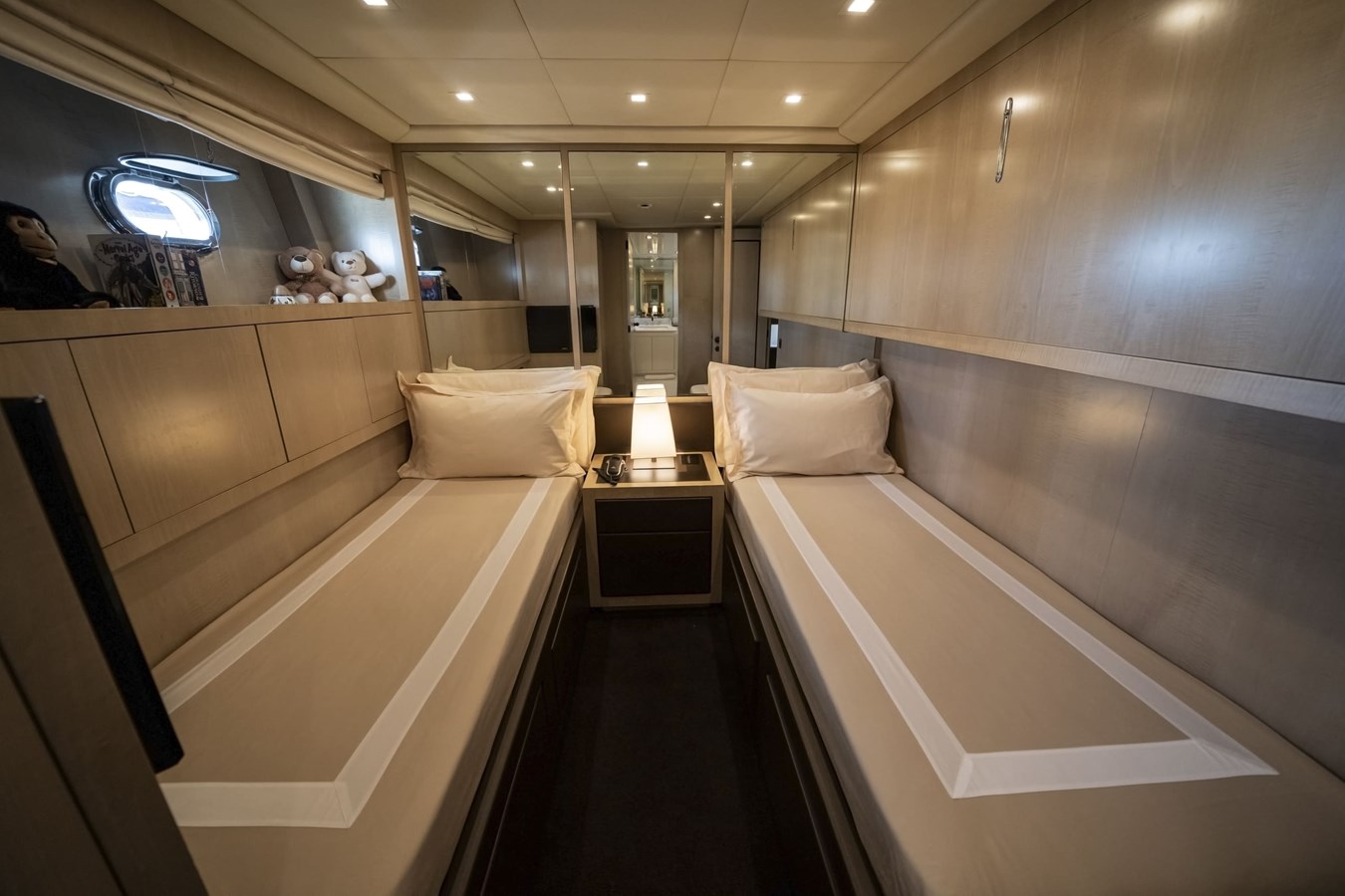 Mangusta Motor Yacht MANU For Sale