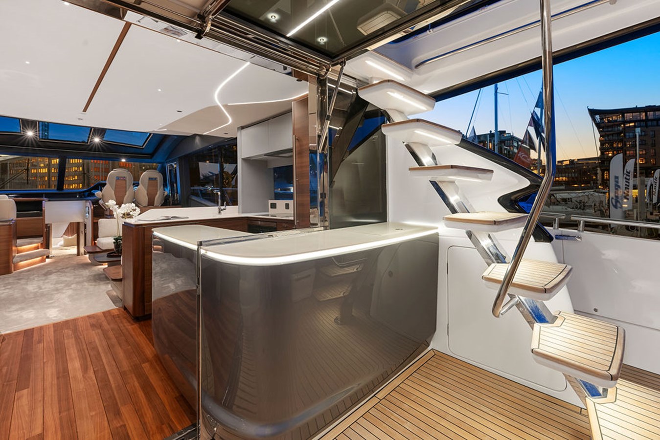 Princess Yachts Motor Yacht PRINCESS S72 (S72531) For Sale