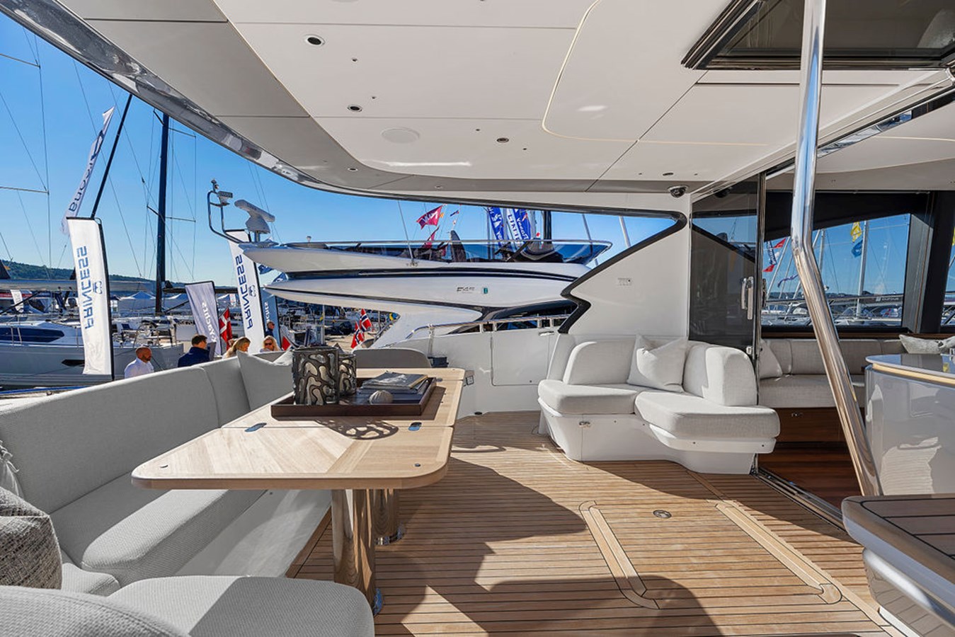 Princess Yachts Motor Yacht PRINCESS S72 (S72531) For Sale