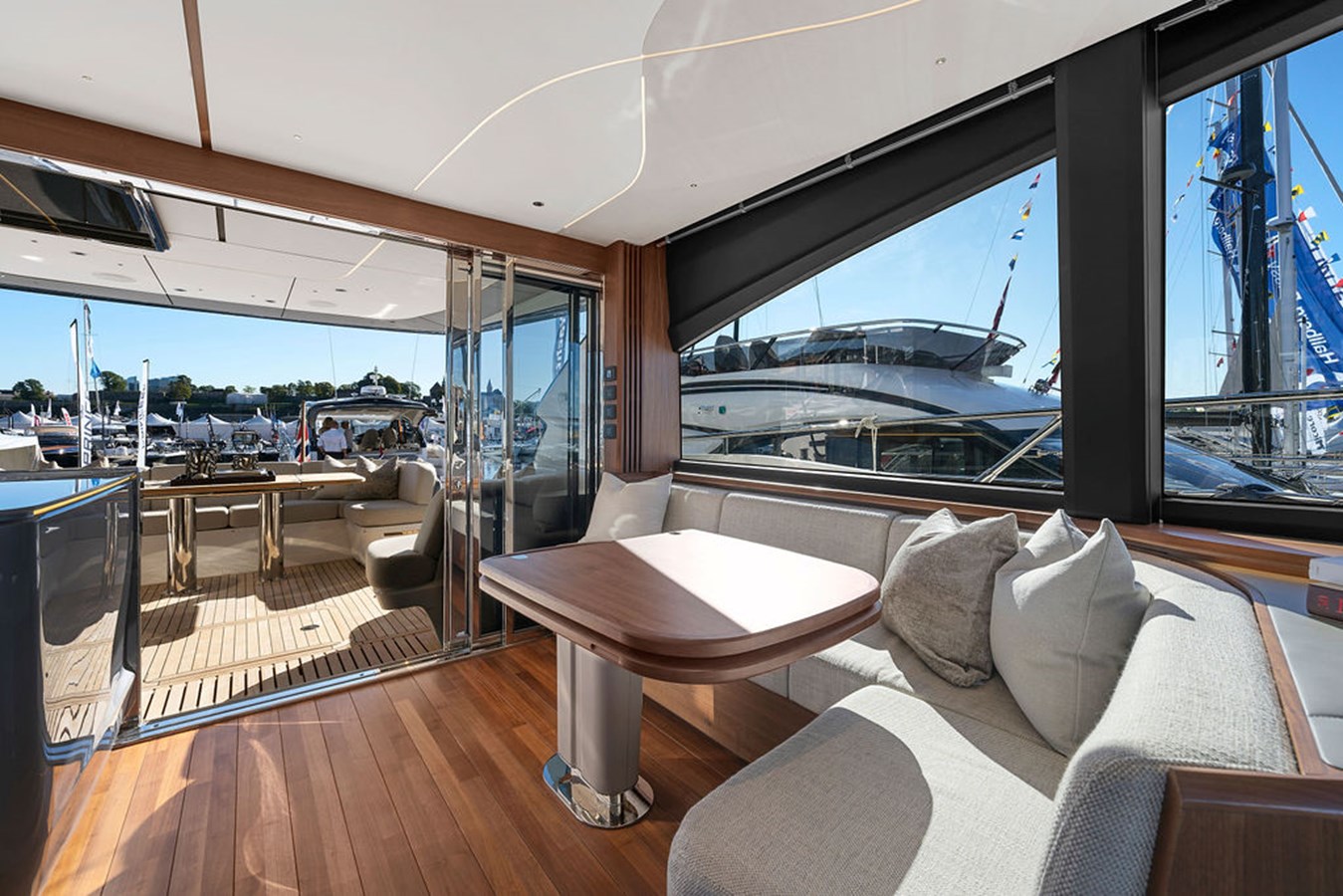 Princess Yachts Motor Yacht PRINCESS S72 (S72531) For Sale