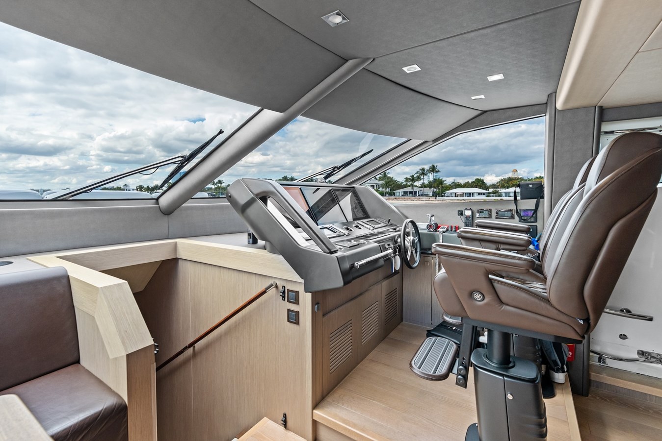 Sunseeker Motor Yacht AQUA VISTA For Sale