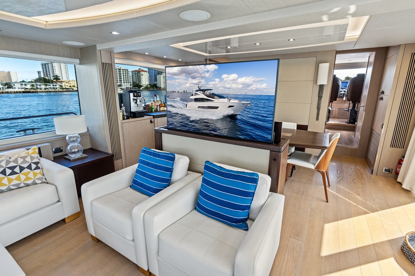 Sunseeker Motor Yacht AQUA VISTA For Sale