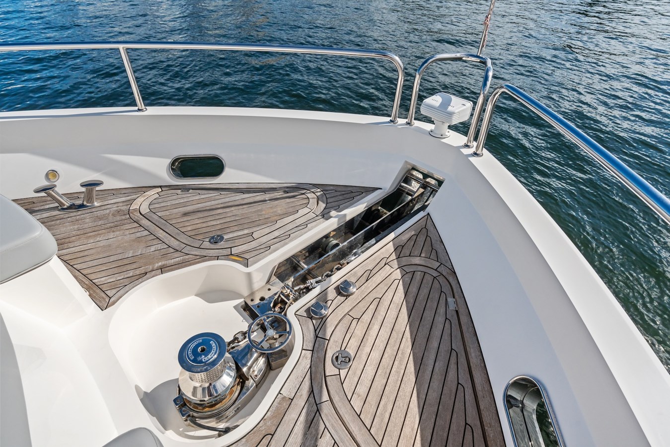 Sunseeker Motor Yacht AQUA VISTA For Sale