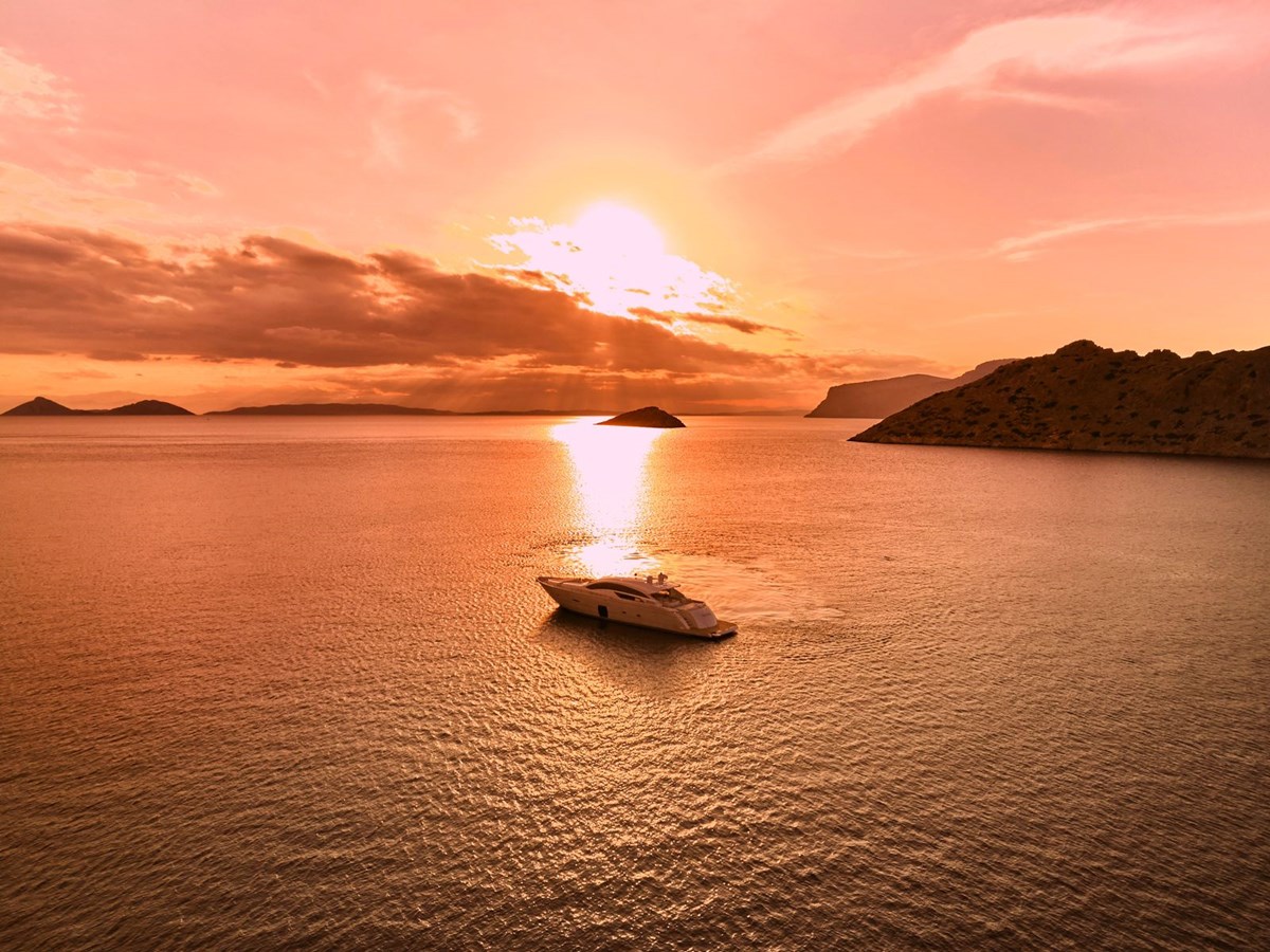 Pershing Sport Yacht FOR EVER For Sale