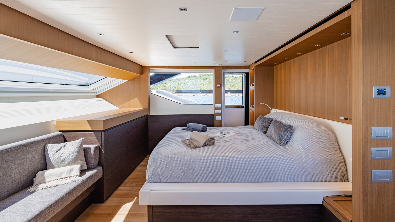 Sanlorenzo Yachts Motor Yacht Journey For Sale