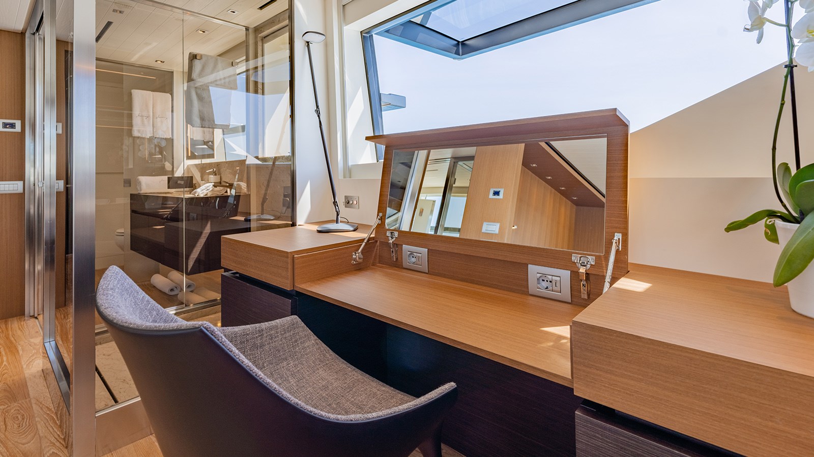 Sanlorenzo Yachts Motor Yacht Journey For Sale