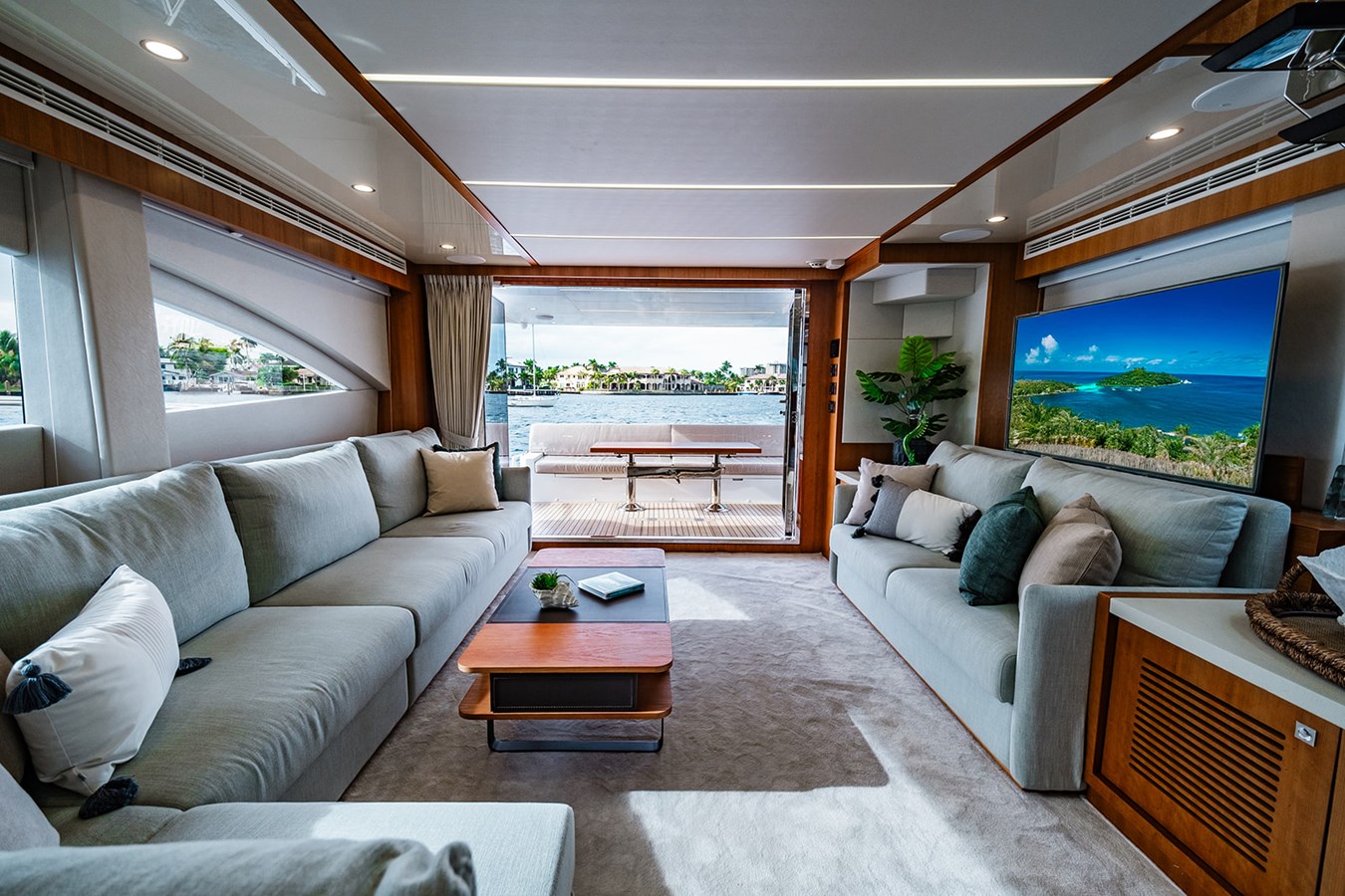 Johnson Motor Yacht INDIGO  For Sale