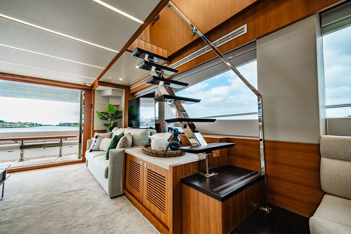 Johnson Motor Yacht INDIGO  For Sale
