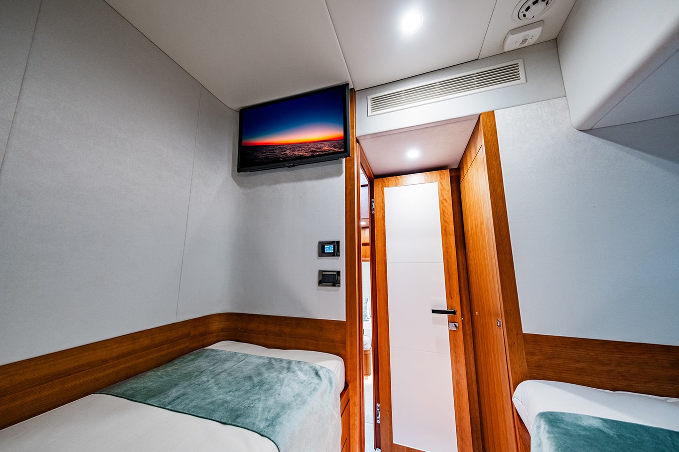 Johnson Motor Yacht INDIGO  For Sale