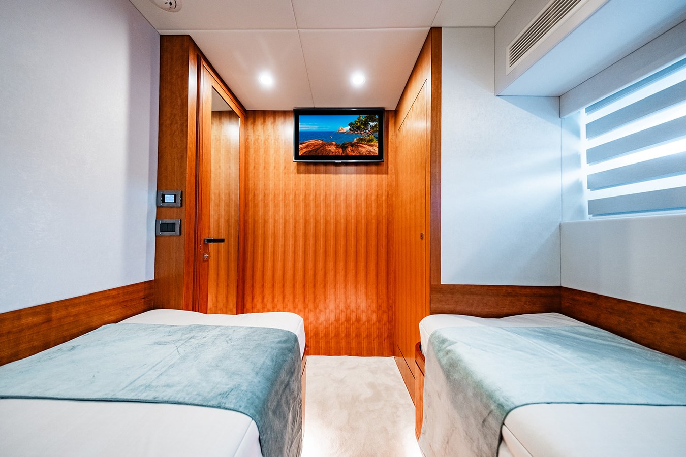 Johnson Motor Yacht INDIGO  For Sale