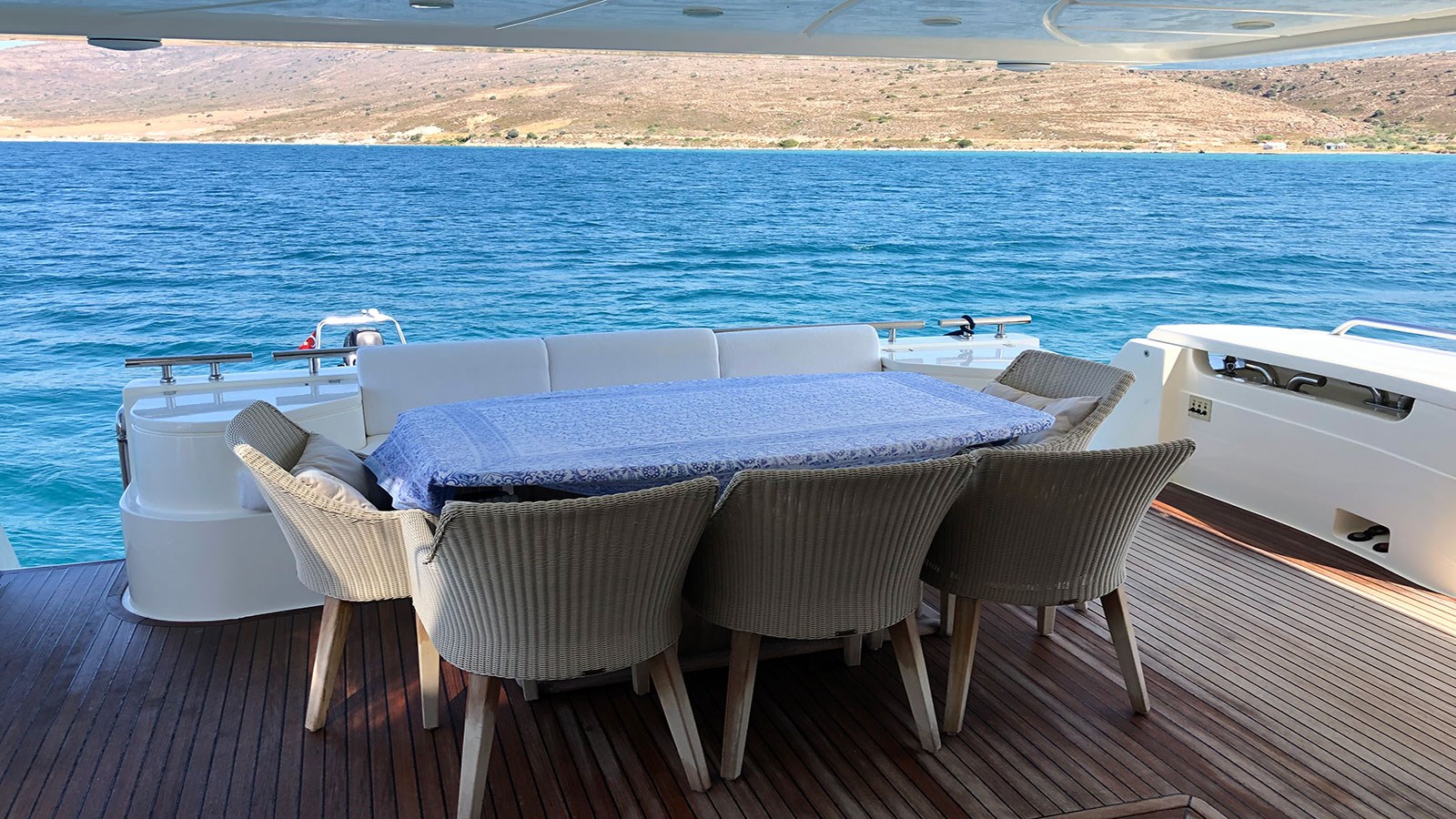 Ferretti Motor Yacht QUIT For Sale