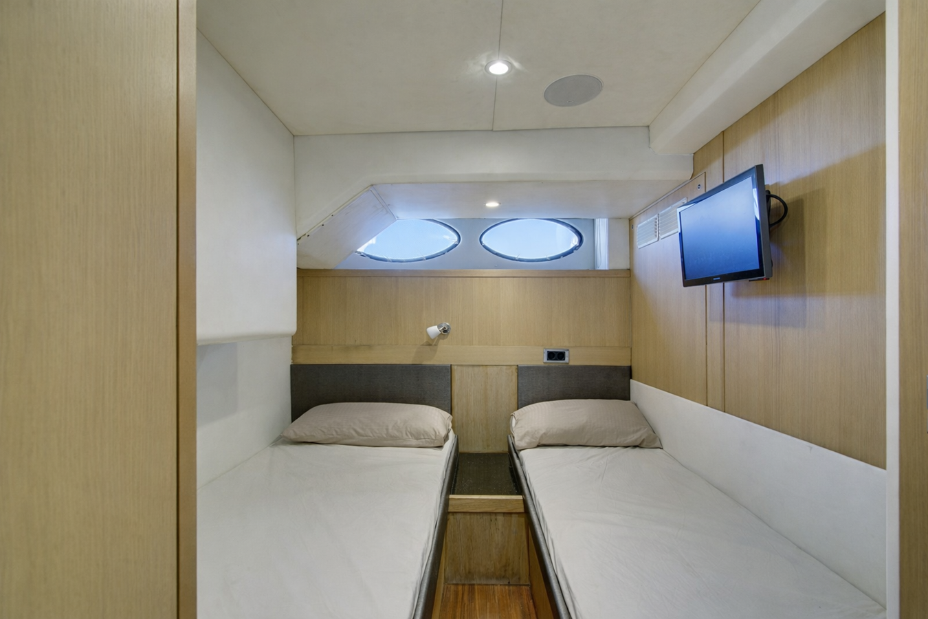 Princess Yachts Motor Yacht GRAND CRU For Sale