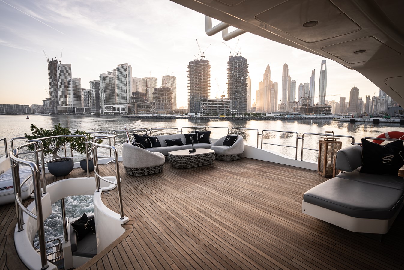 Azimut Yachts Motor Yacht SATISFACTION For Sale
