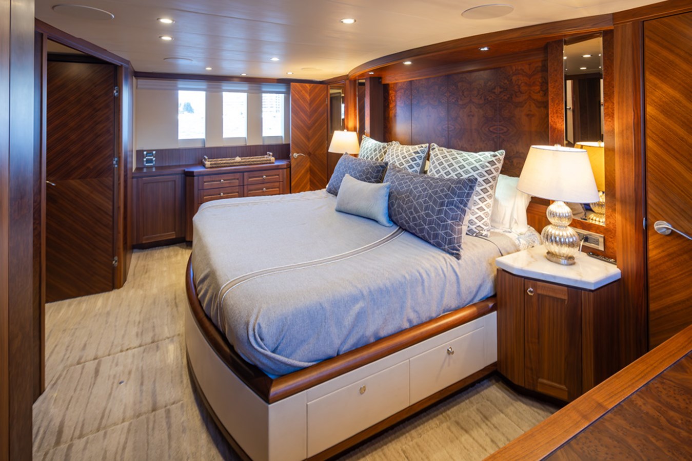 Ocean Alexander Motor Yacht Rhondavous  For Sale