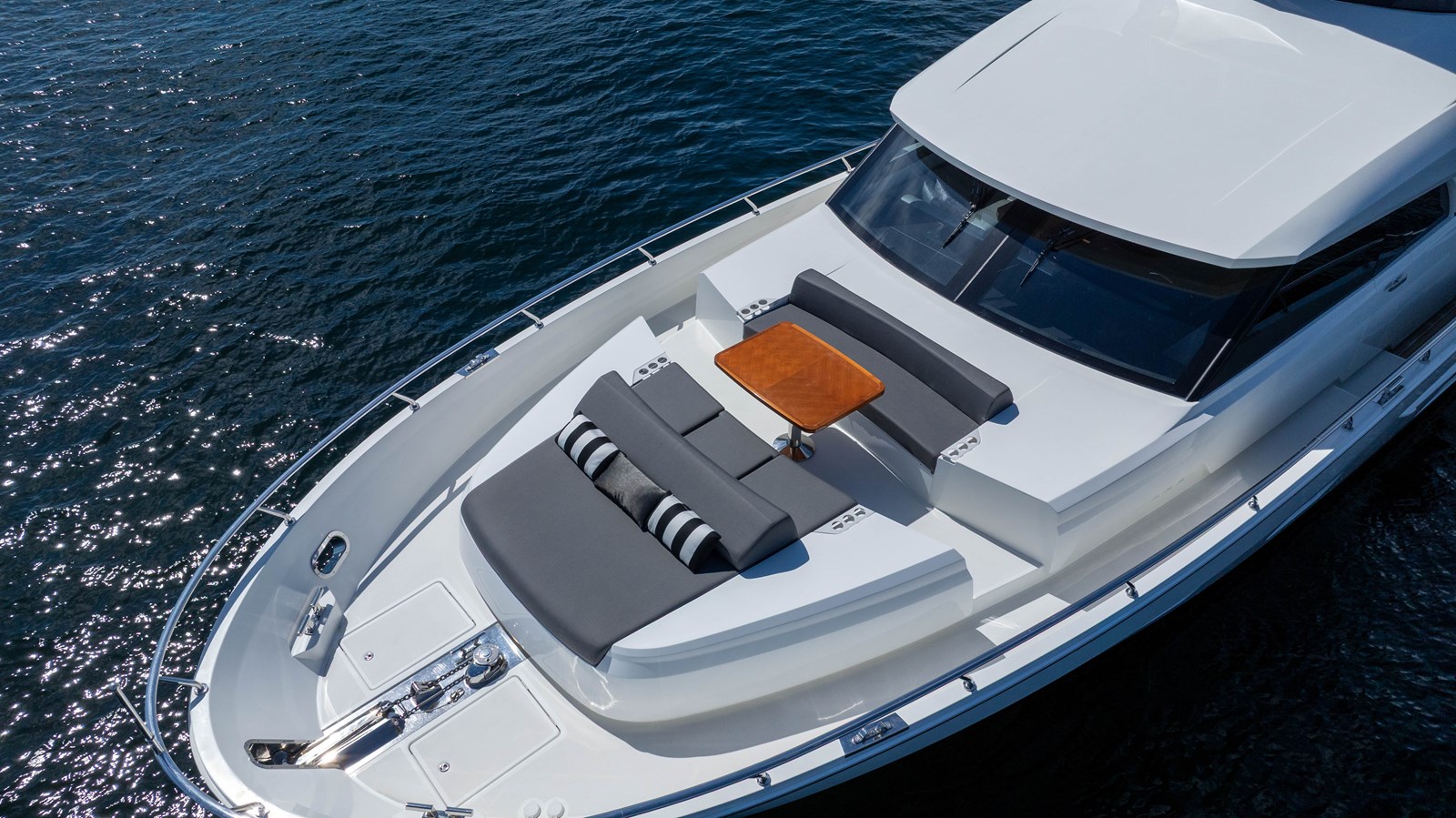 Ocean Alexander Motor Yacht Sub-Par For Sale