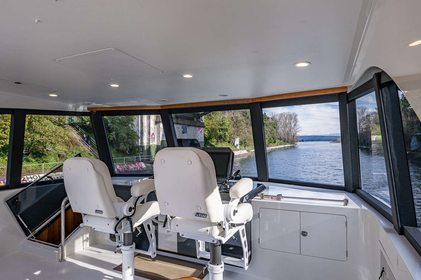 Ocean Alexander Motor Yacht Island Breeze  For Sale