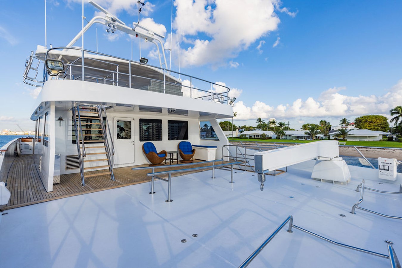 Crystal Yacht Motor Yacht EMPIRE SEA  For Sale