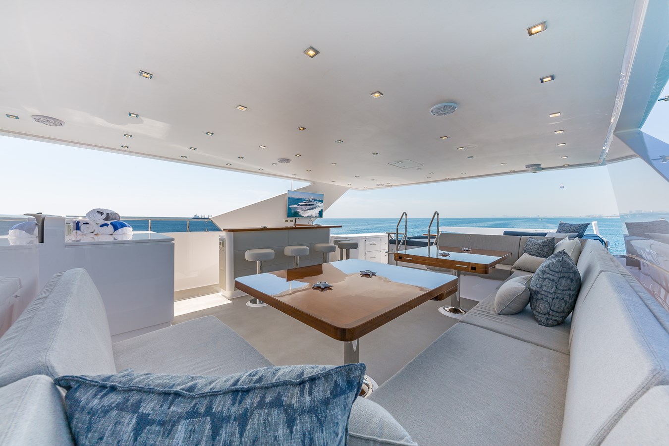 Hargrave Custom Yachts Motor Yacht Second Amendment For Sale