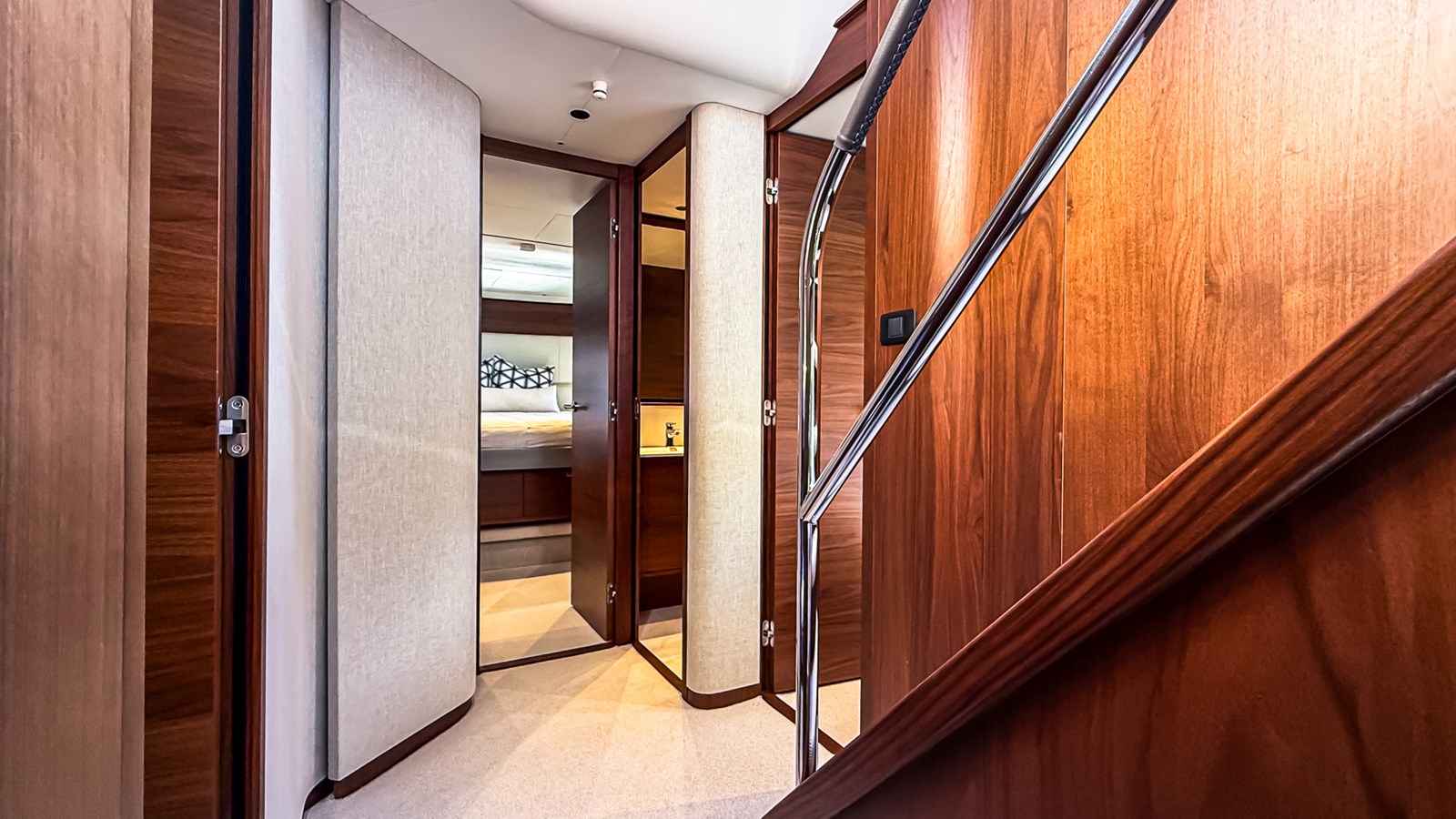 Princess Yachts Motor Yacht NAUTILUS For Sale