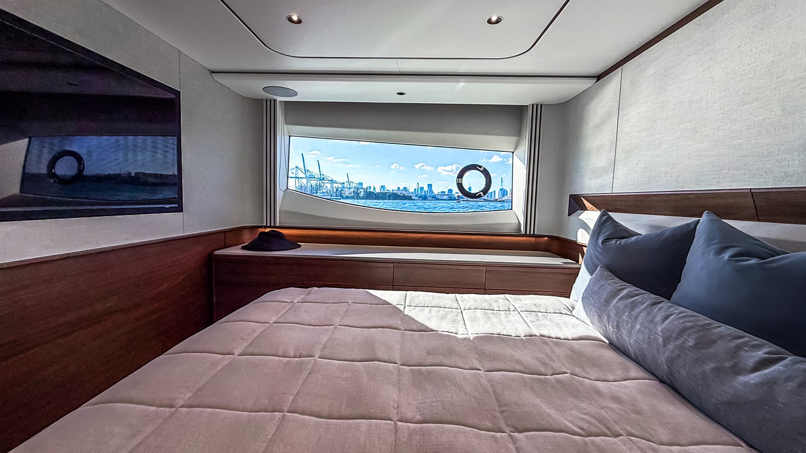 Princess Yachts Motor Yacht NAUTILUS For Sale