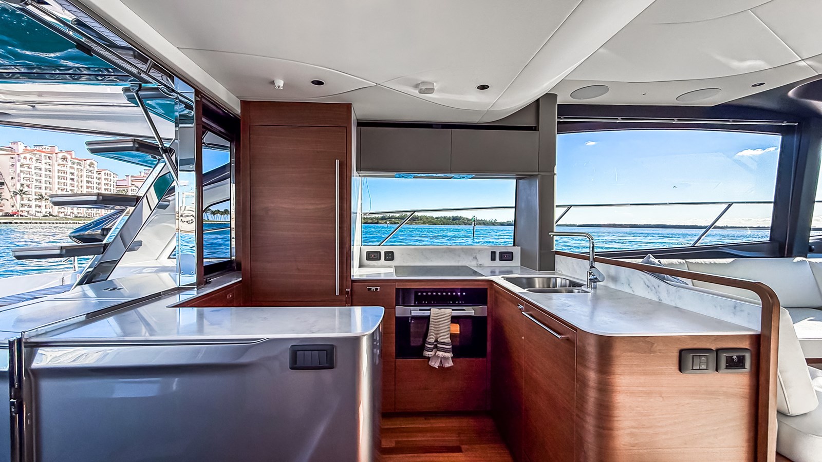 Princess Yachts Motor Yacht NAUTILUS For Sale
