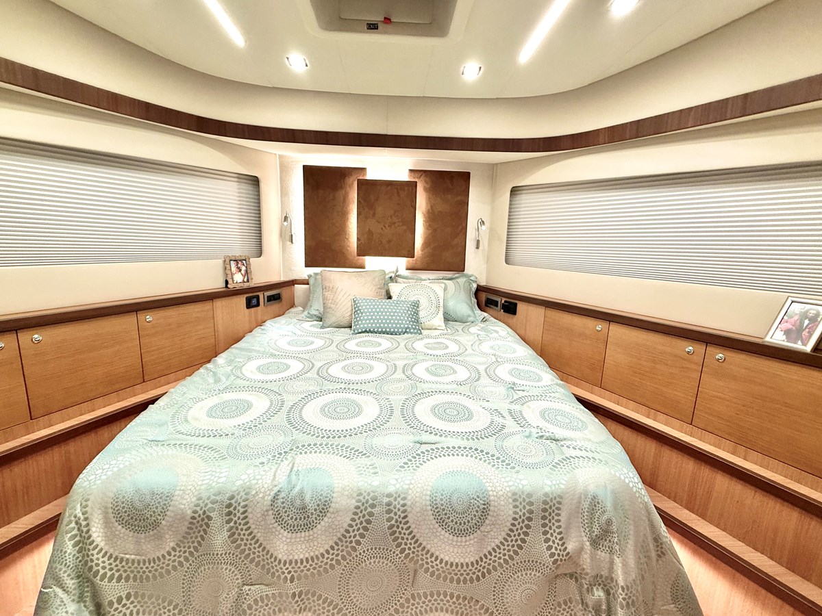 Altima Motor Yacht Sea at Last For Sale