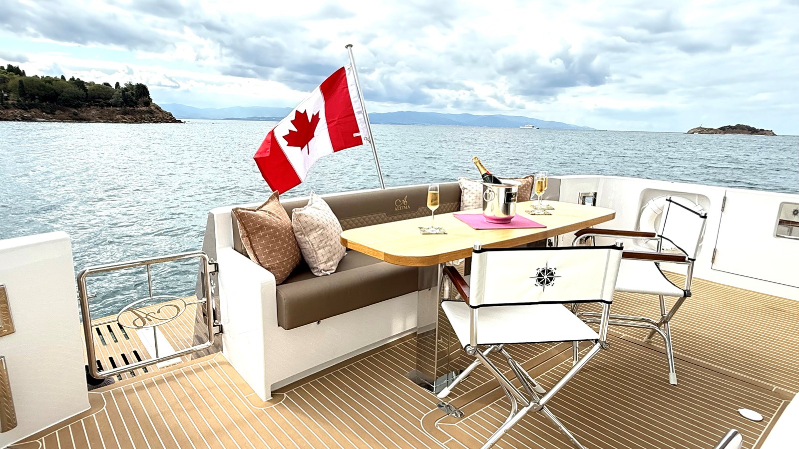 Altima Motor Yacht Sea at Last For Sale