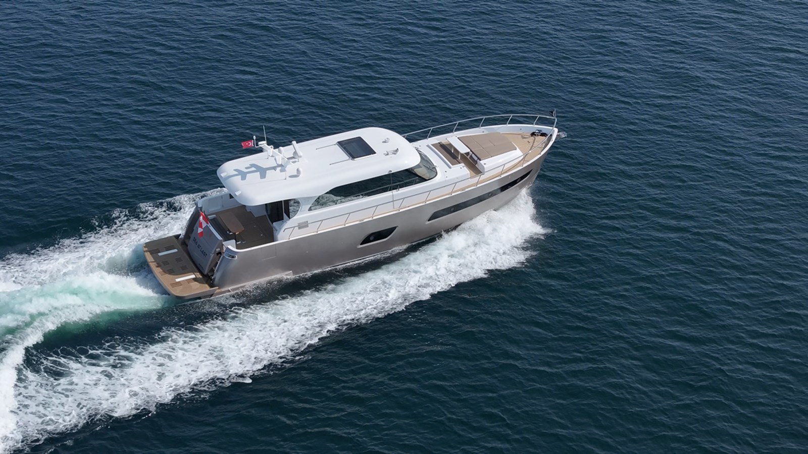 Altima Motor Yacht Sea at Last For Sale