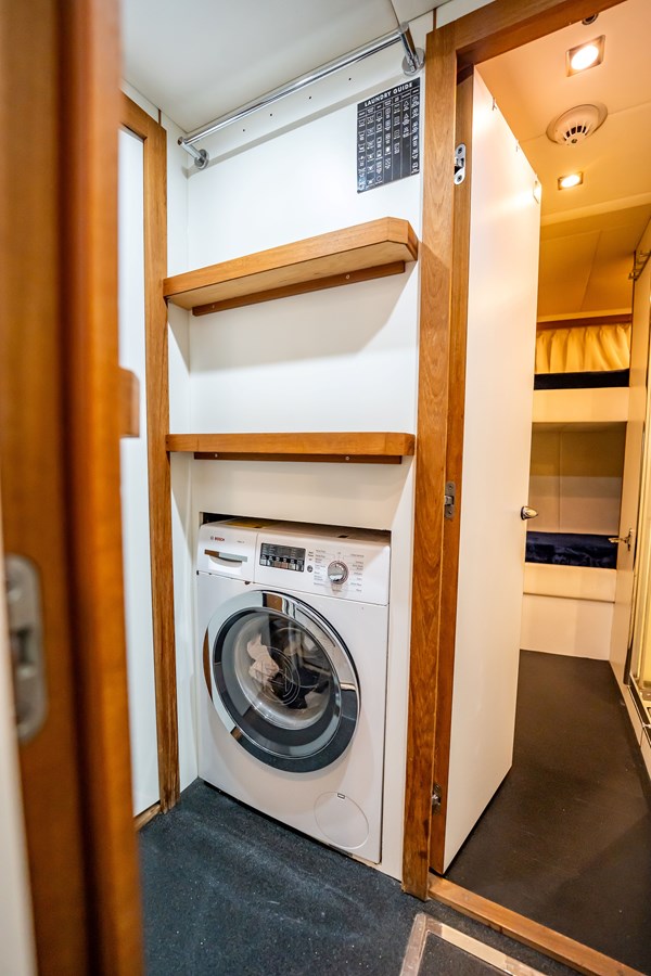 Sunseeker Motor Yacht PRECIOSO For Sale
